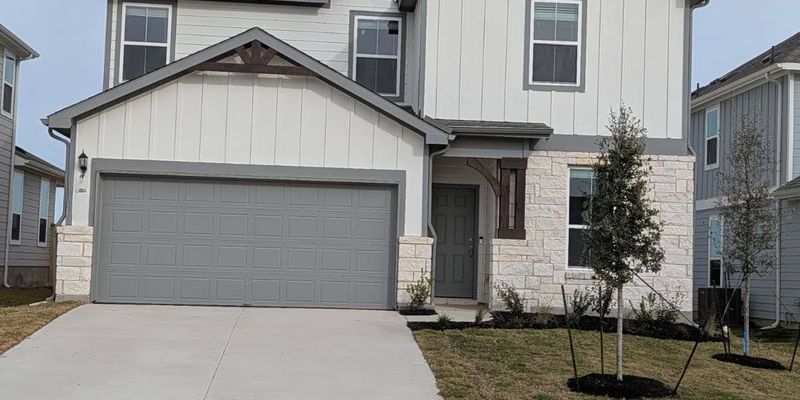 Georgetown House: 212 Daniels Dusty Trl