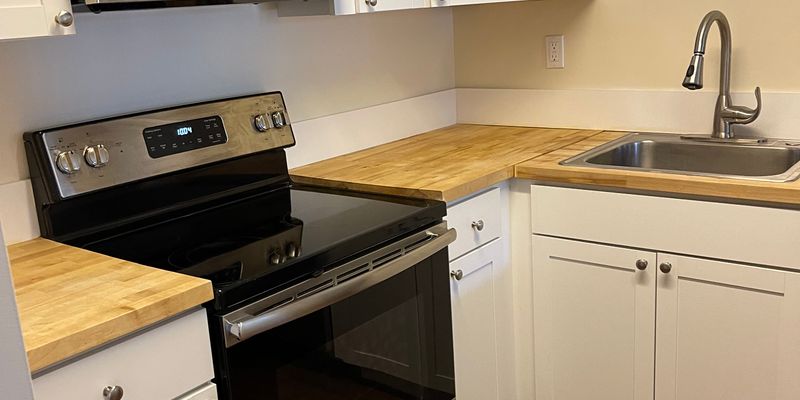 Rutland Apartment: 16 Campbell Rd