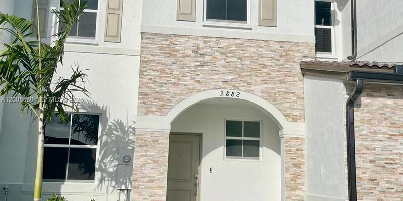 Homestead House: 2882 SE 26th Ter