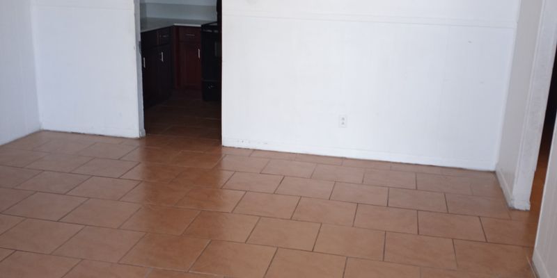 Killeen Apartment: 1203 N College St