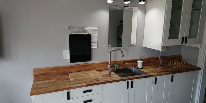 Arco Apartment: 326 Lost River Ave