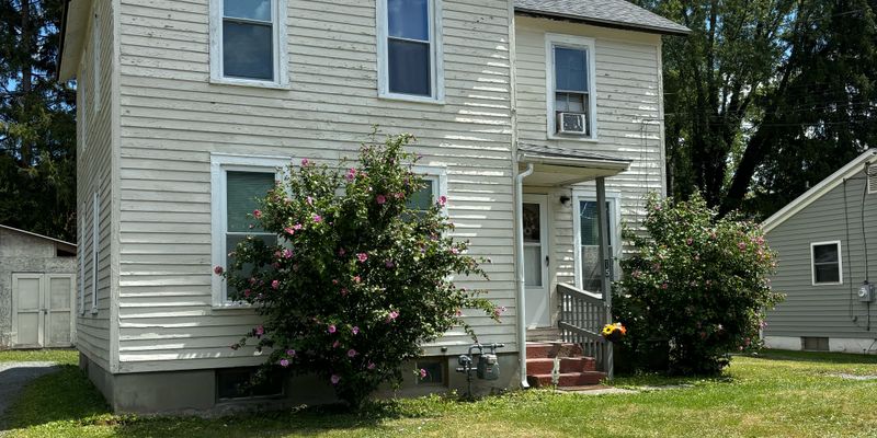 Corning Apartment: 15 David St