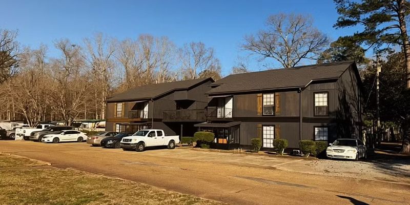 Columbus Apartment: 20 Knights Cove