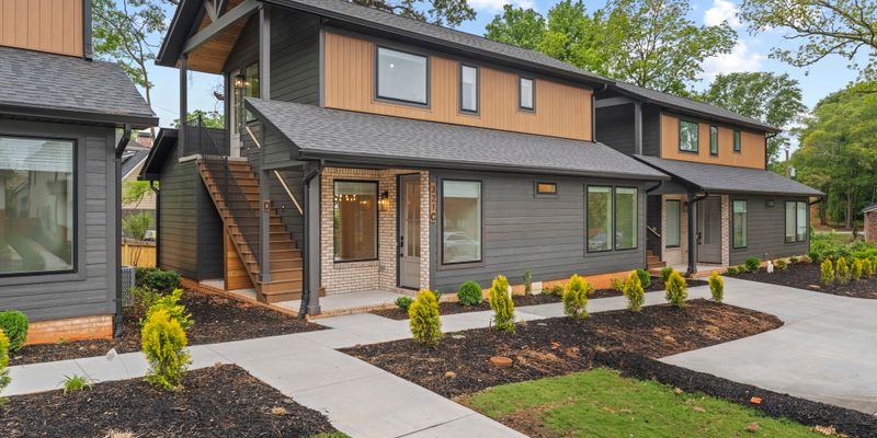 Greenville Apartment: 321 Wilkins St