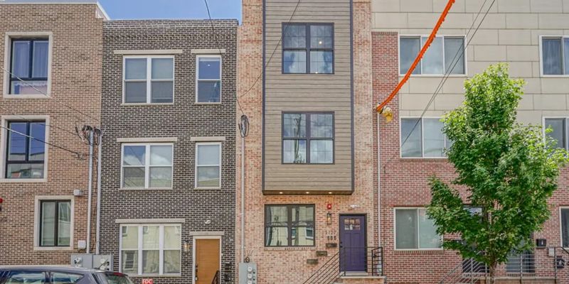Philadelphia House: 1220 S 20th St Unit 3