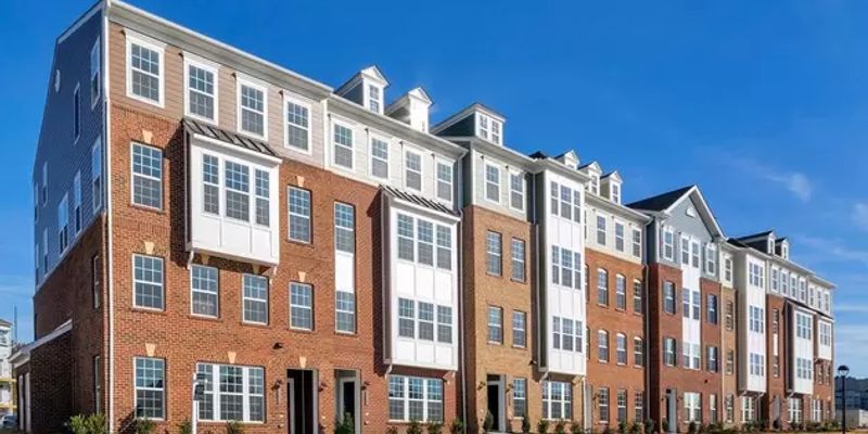 Short Pump Townhome: 4351 Saunders Station Loop