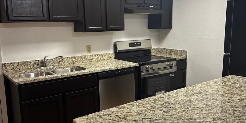 Denver City House: 544 S MAIN AVE