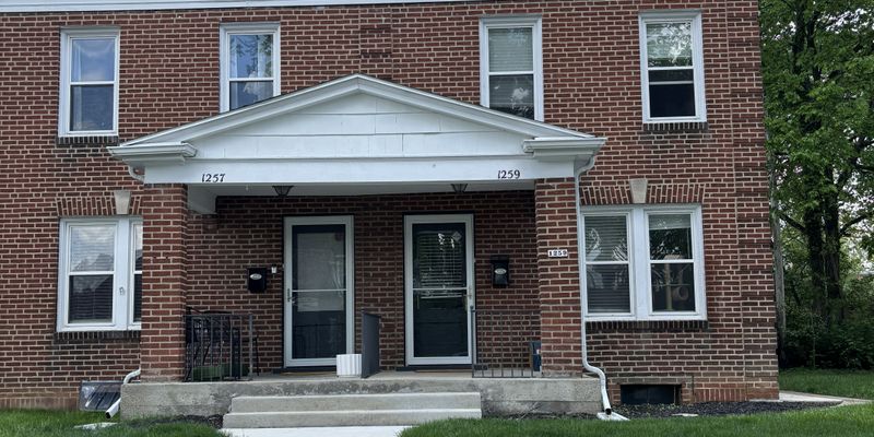 Columbus Apartment: 1253-1259 Thornwood Pl