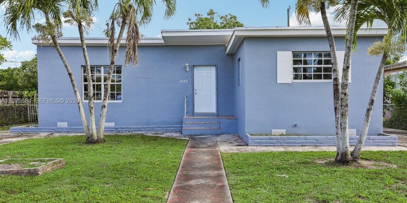 Miami House: 1045 NW 115th St