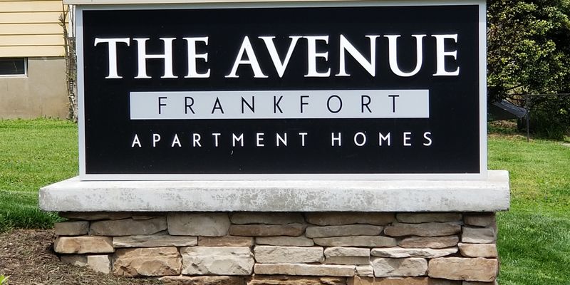 Louisville Apartment: 122 North Clifton Avenue