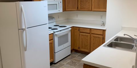 Kitchen 1.jpg