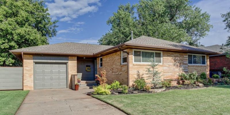 The Village House: 10600 Greystone Ave