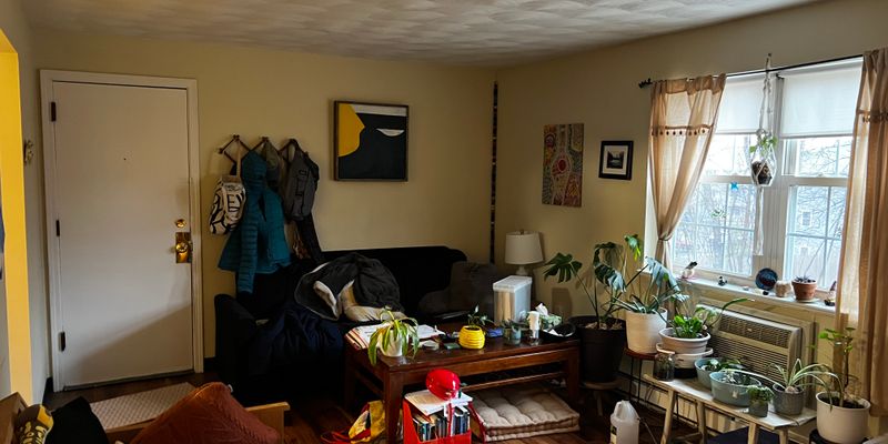 Leominster Apartment: 740 Central St