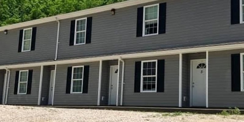 Clearfield Townhome: 164 Barber Rd