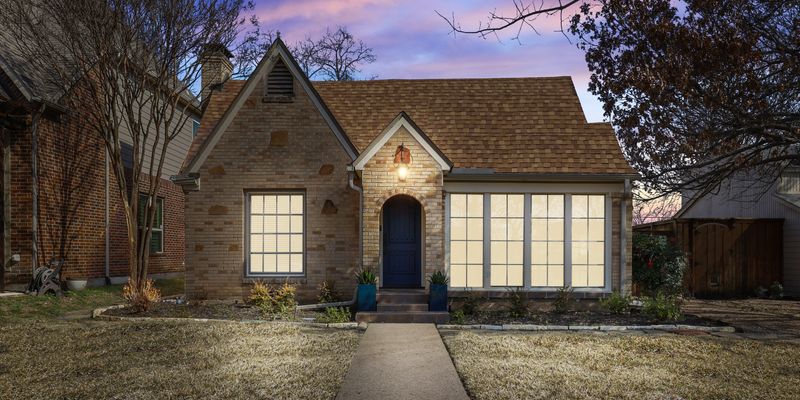 Dallas House: 7115 La Vista Dr