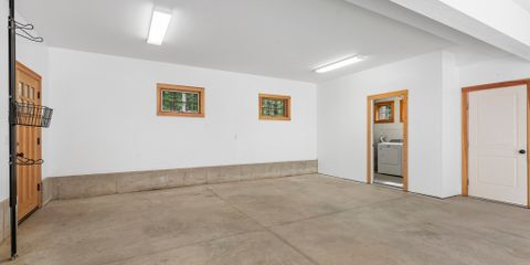Double Garage - Rear + Laundry.jpg