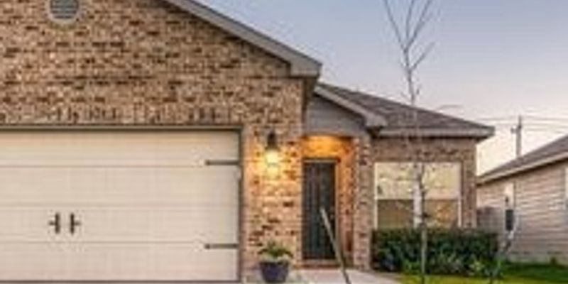 Converse House: 6806 San Miguel Way