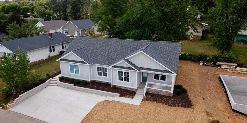 Chattanooga Multiplex: 705 Woodmore Ln