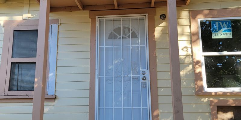 Fontana Apartment: 10057 Cherry Ave