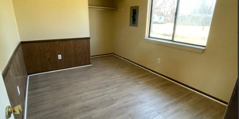 Akron Apartment: Thurston St 1332