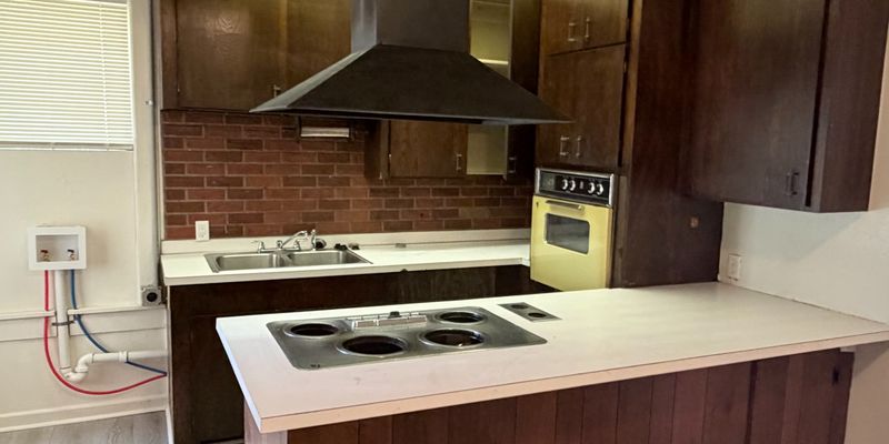 Shreveport Apartment: 605 Merrick St