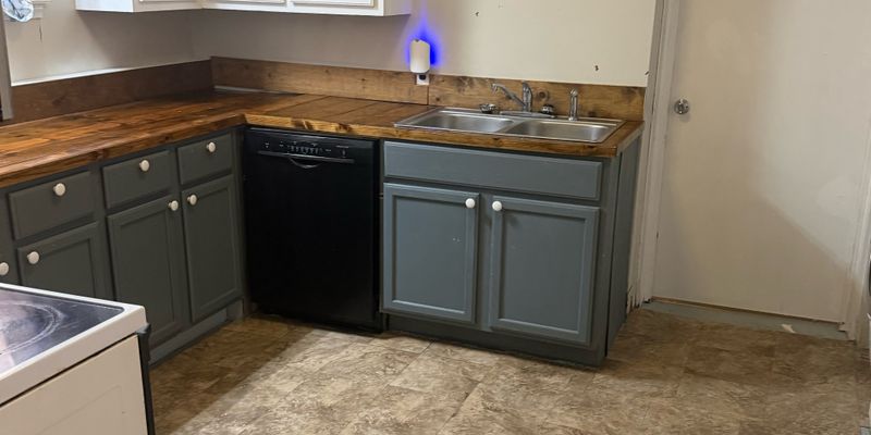 Philadelphia Multiplex: 422 E Myrtle St