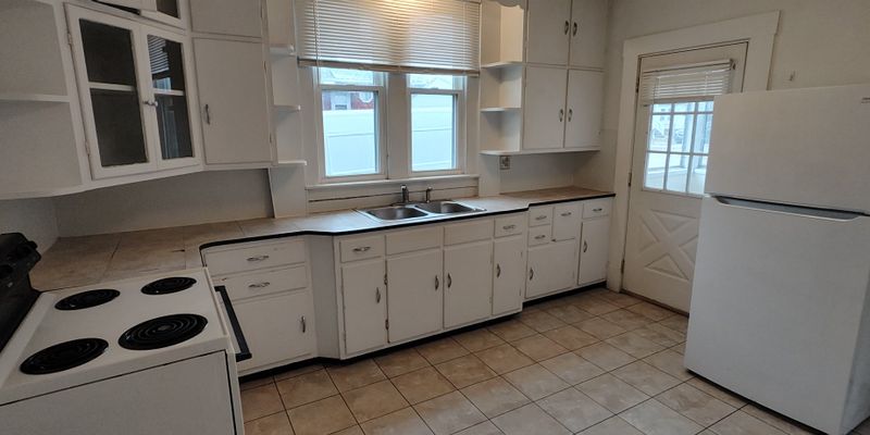 Zanesville House: 429 Van Horn Avenue