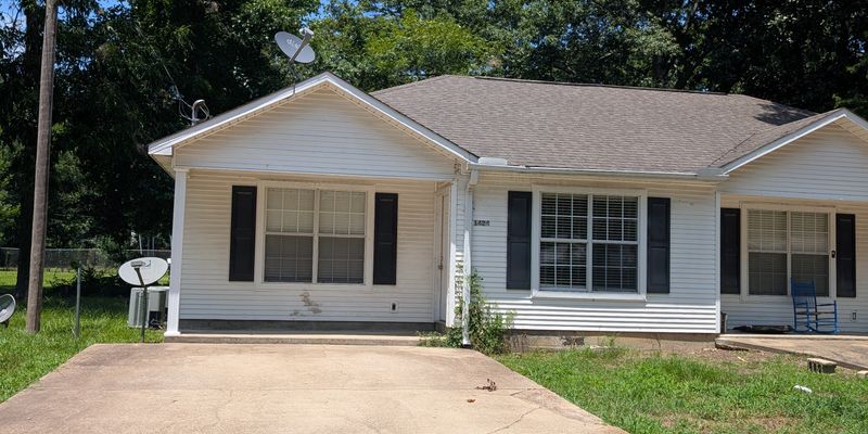 Malvern House: 1424 Sullenberger Ave