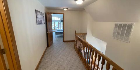 Big Barbee_Upstairs landing.jpg