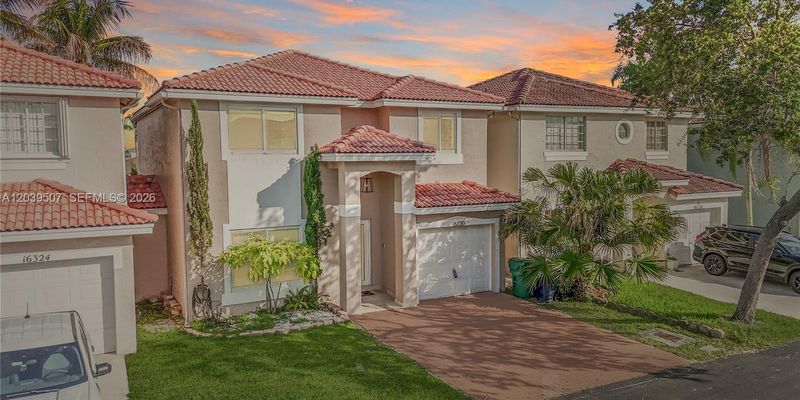 Miami House: 16330 SW 102nd St