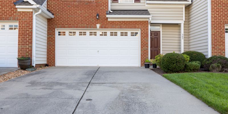 Glen Allen Townhome: 305 Jamerson Ct