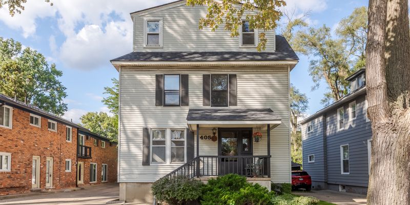Royal Oak Apartment: 405 E 6th St