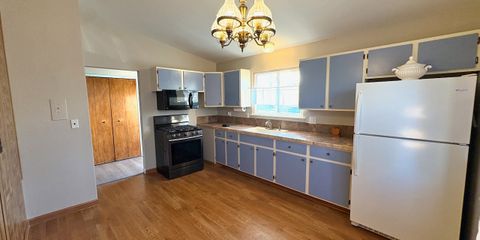 37252Belcrest - 3.jpeg