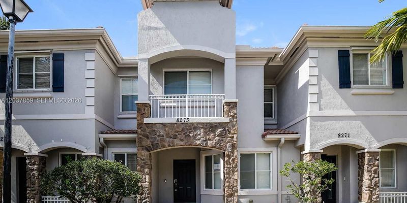 Miramar House: 8273 SW 29th St