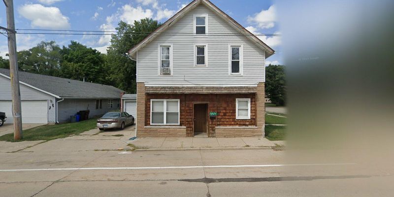 Rockford Multiplex: 425 Stanley St