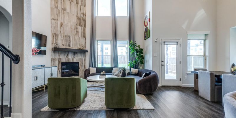 Haslet House: 11924 Prudence Dr