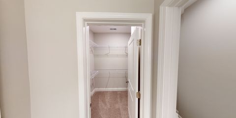 1016-Moen-Loop-Myrtle-Master-Closet (2).jpg