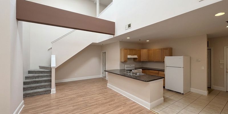 Scranton Apartment: 314 Adams Ave