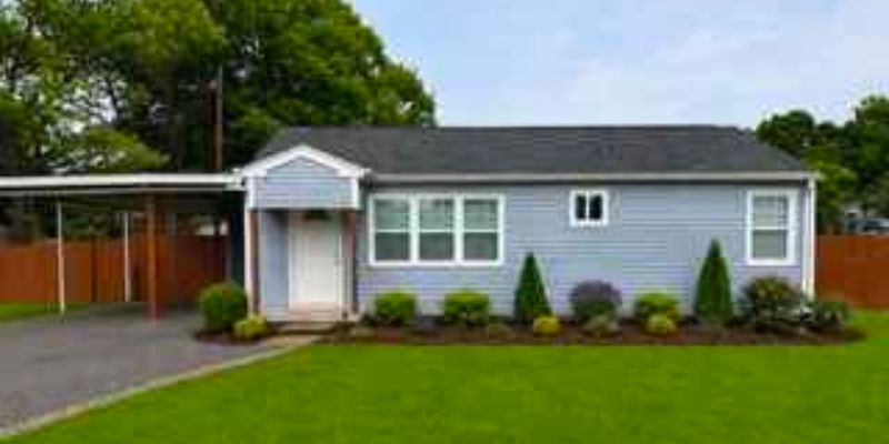 Maryville House: 214 Meade St