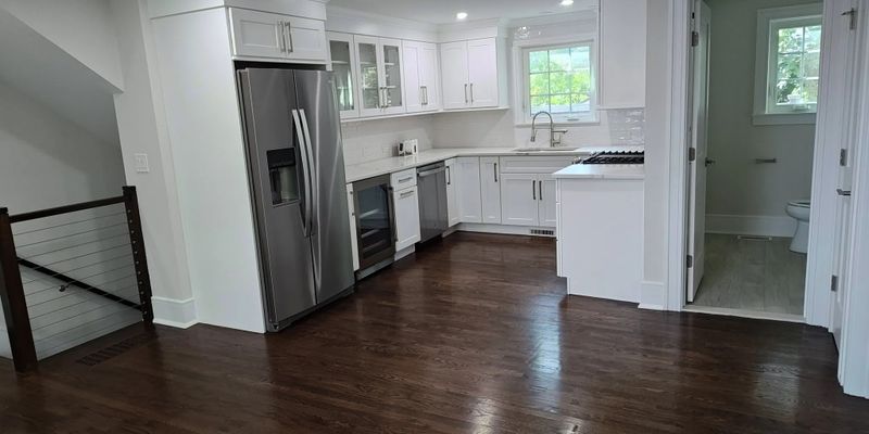 Fairfield Apartment: 42 Poe Ct
