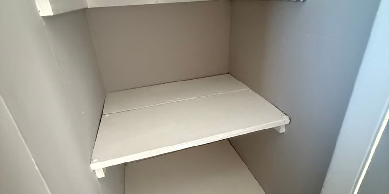 West Palm Beach Apartment: 438 Roseland Dr