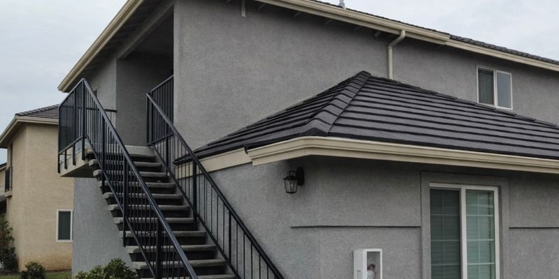 Visalia Apartment: Lark Ave