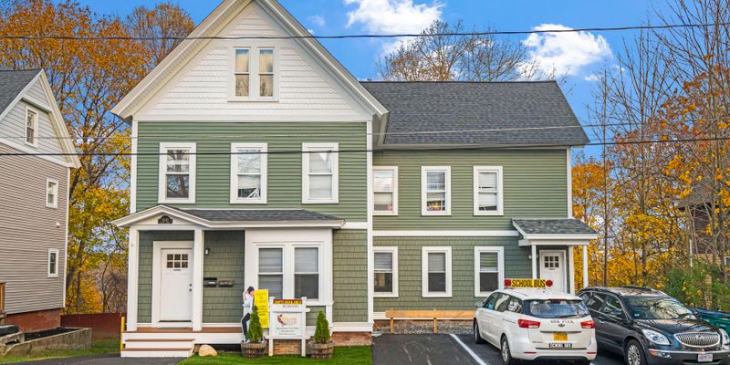 Fitchburg Apartment: 13 Pacific St