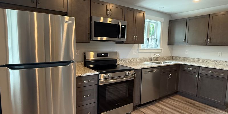 Rochester Apartment: 14 Academy St