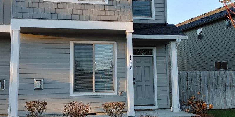 Vancouver House: 4302 NE Morrow Rd