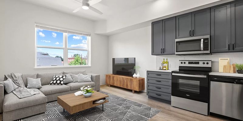 Denver House: 1775 S Pearl St