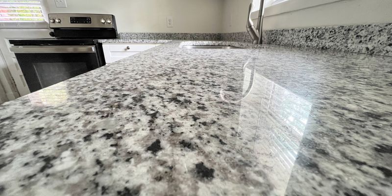Florence Apartment: 622 N Poplar St
