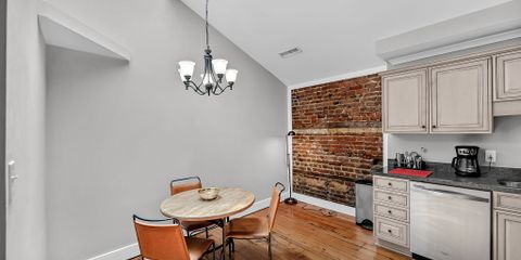 278 K Kitchen 1.jpg
