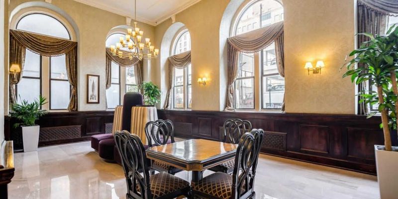 Philadelphia Condo: 1324 Locust Street
