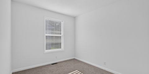33-11076-Maxwell-Ave-WindowStill-Photography.jpg
